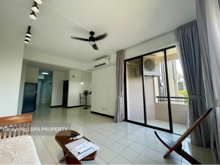 Bayshore Park (D16), Condominium #613258051